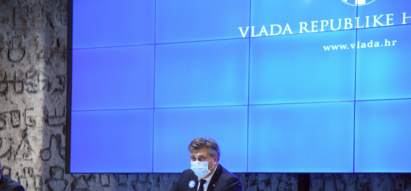 Proglašavamo katastrofu na potresom pogođenim područjima: ''Nitko neće ostati sam u ovoj situaciji''